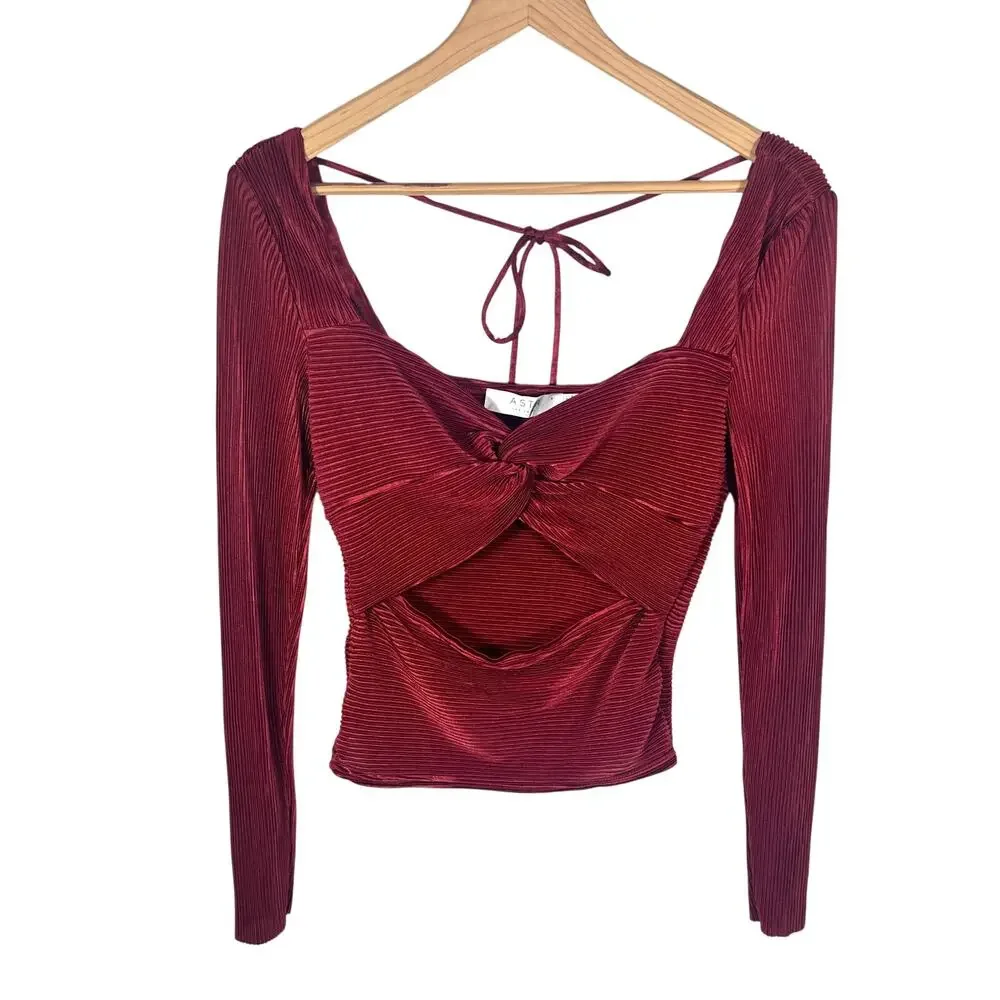 Astr The Label Plisse Cut Out Twist Bust Top Brick Color Size Medium